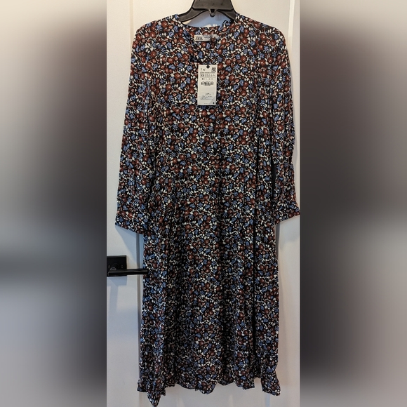 Zara Floral Midi Dress - Picture 2 of 3